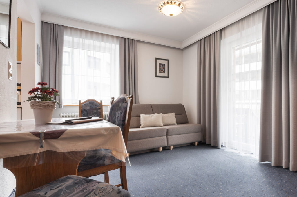 20250728_Zimmershooting_HWM_007